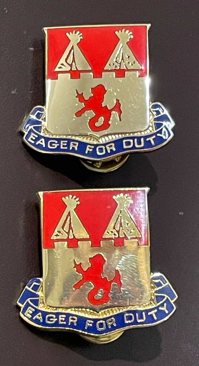 US Army National Guard 157th Field Artillery Eager For Duty Battalion Pin Lot x2