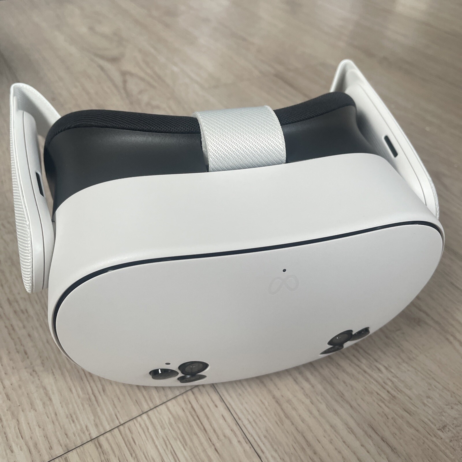 NEW Meta Quest 3S HEADSET ONLY - 128GB - No Controllers