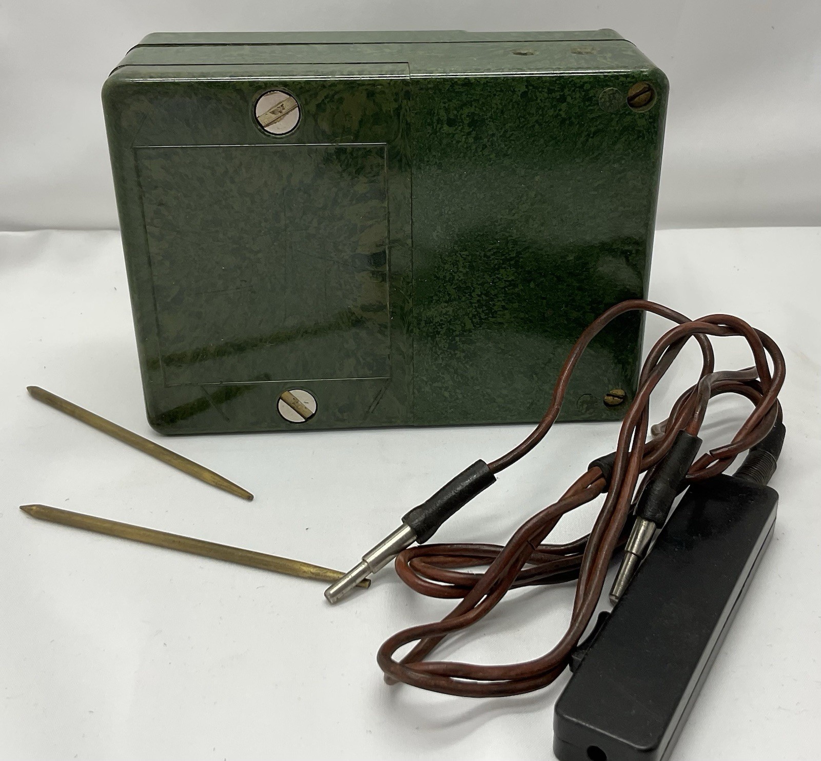 Vintage Megger Circuit Testing Ohmeter **untested**