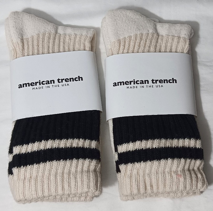 Lot of 2 American Trench Unisex Ivory Black Retro Mono Stripe Crew Socks O/S NEW