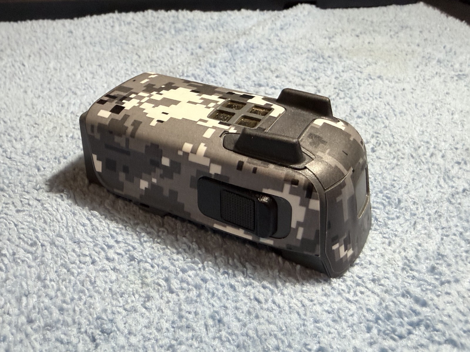 DJI Spark Battery MB1-1480 1480mAh Intelligent Battery – Camo Skin – 15 Cyc-Used