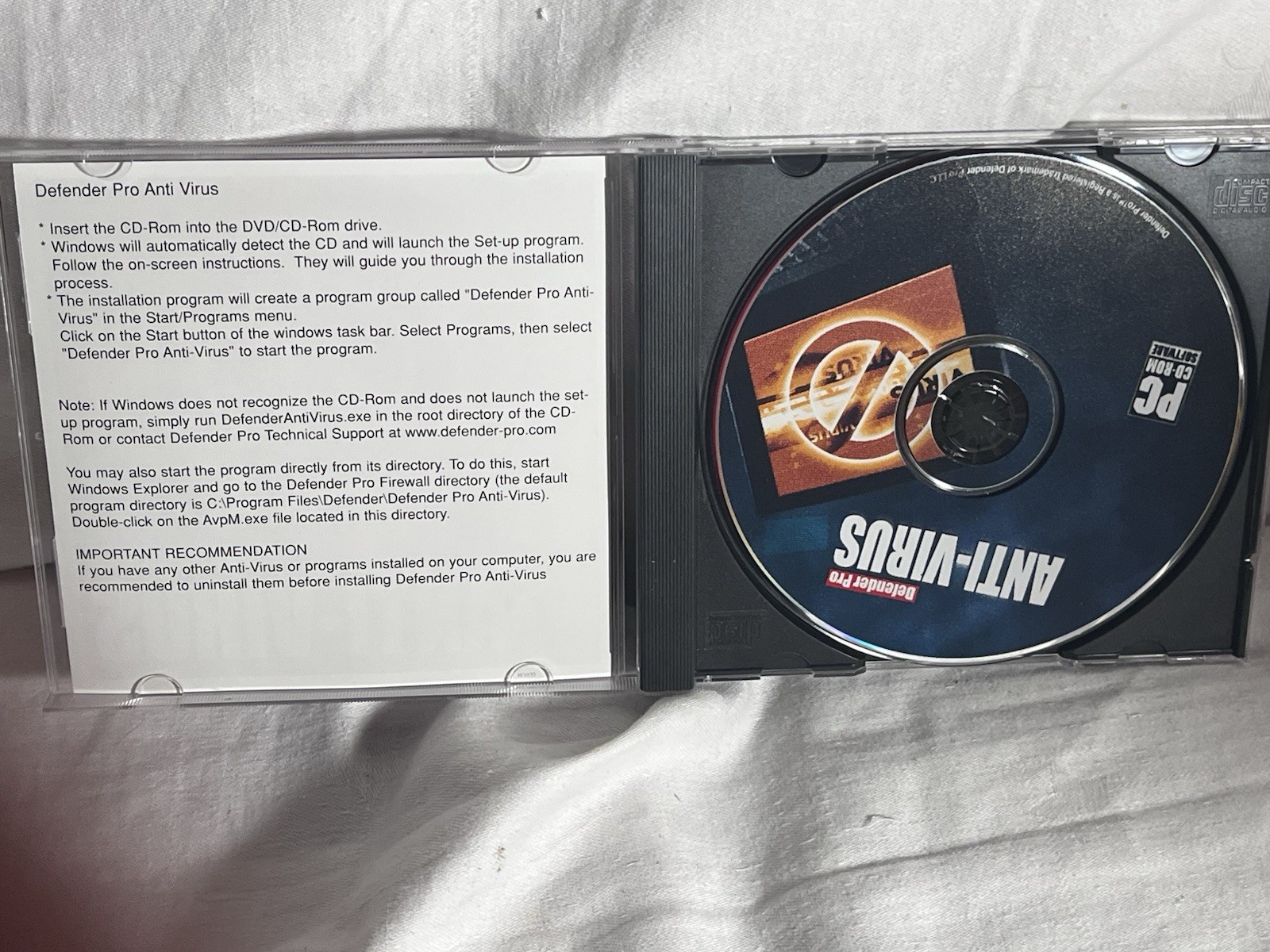 Defender Pro Plus Anti Virus / Firewall PC CD ROM Complete In Case