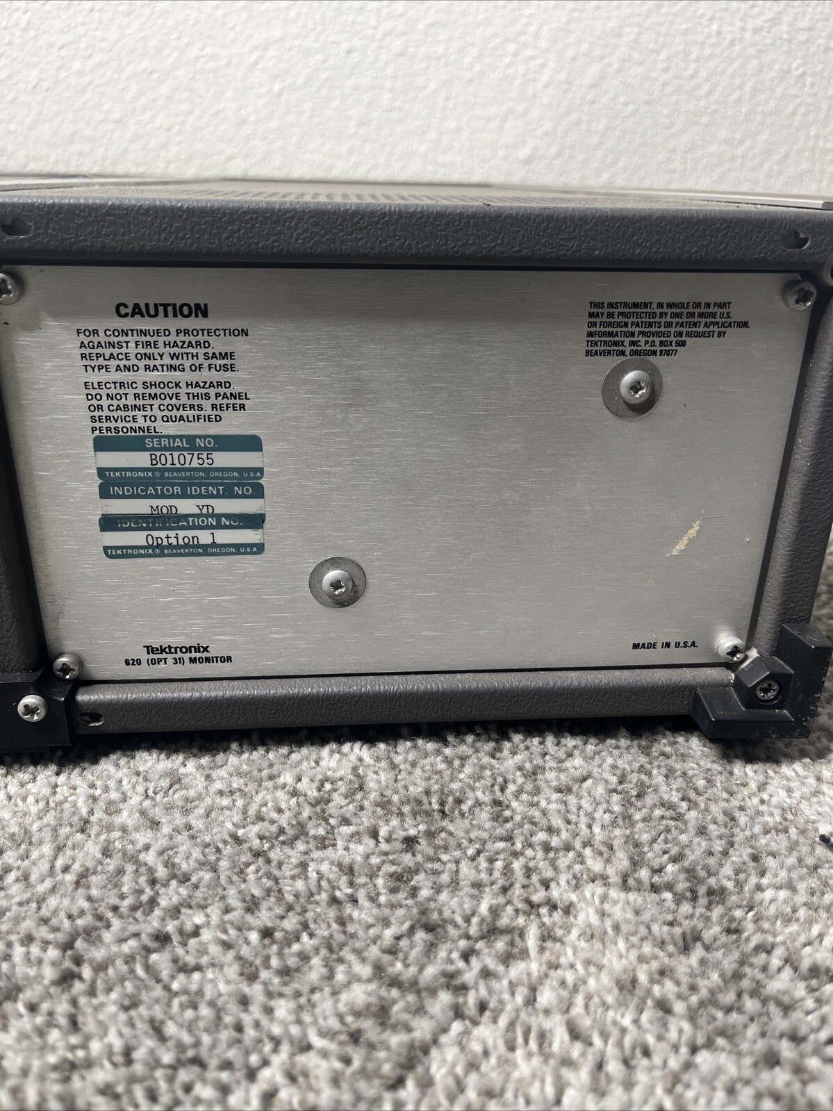 Wiltron 560 Scalar Network Analyzer - Selling For Parts