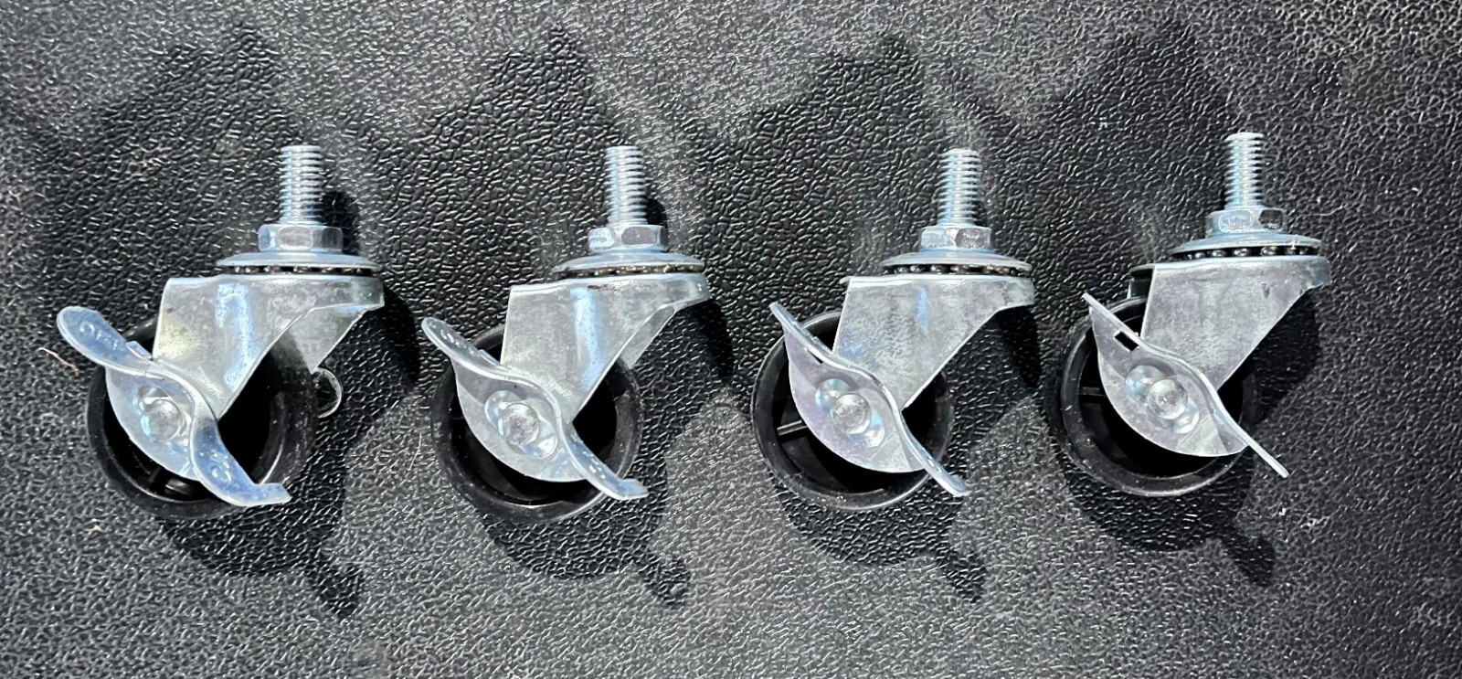Locking Wheels 1.5" for Grid Wire Retail Display Stand (set of 4)