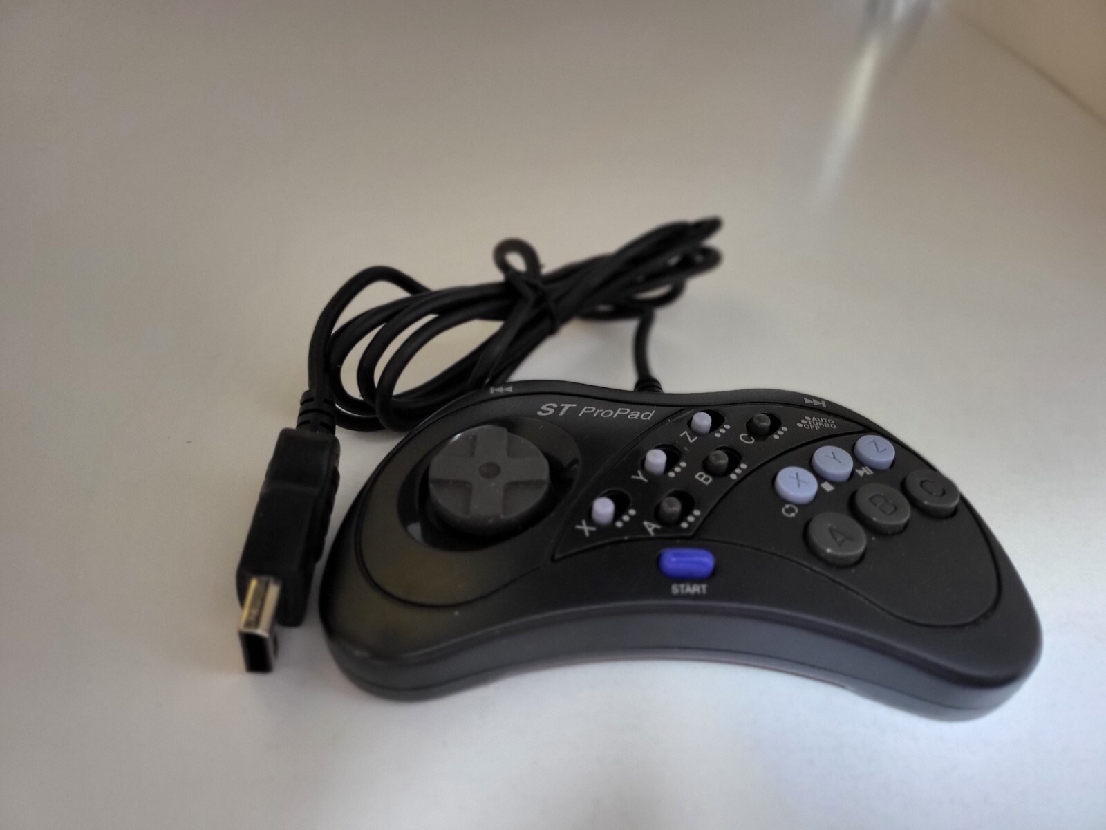 ST Pro Pad  Controller Gamepad for the Sega Saturn  Console TESTED #B18