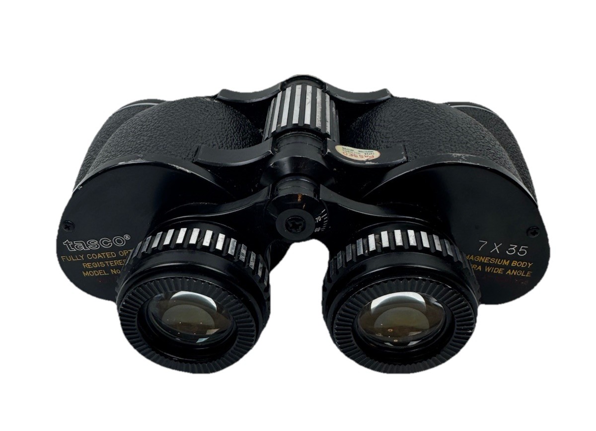 Tasco 110 7x35 super wide angle binoculars Made in Japan 657ft at 1000 YDS READ