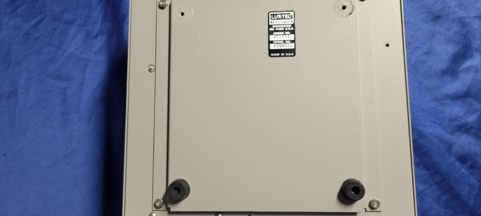 LuxTec Kay Xenon 7150 LIGHT SOURCE | Powers on