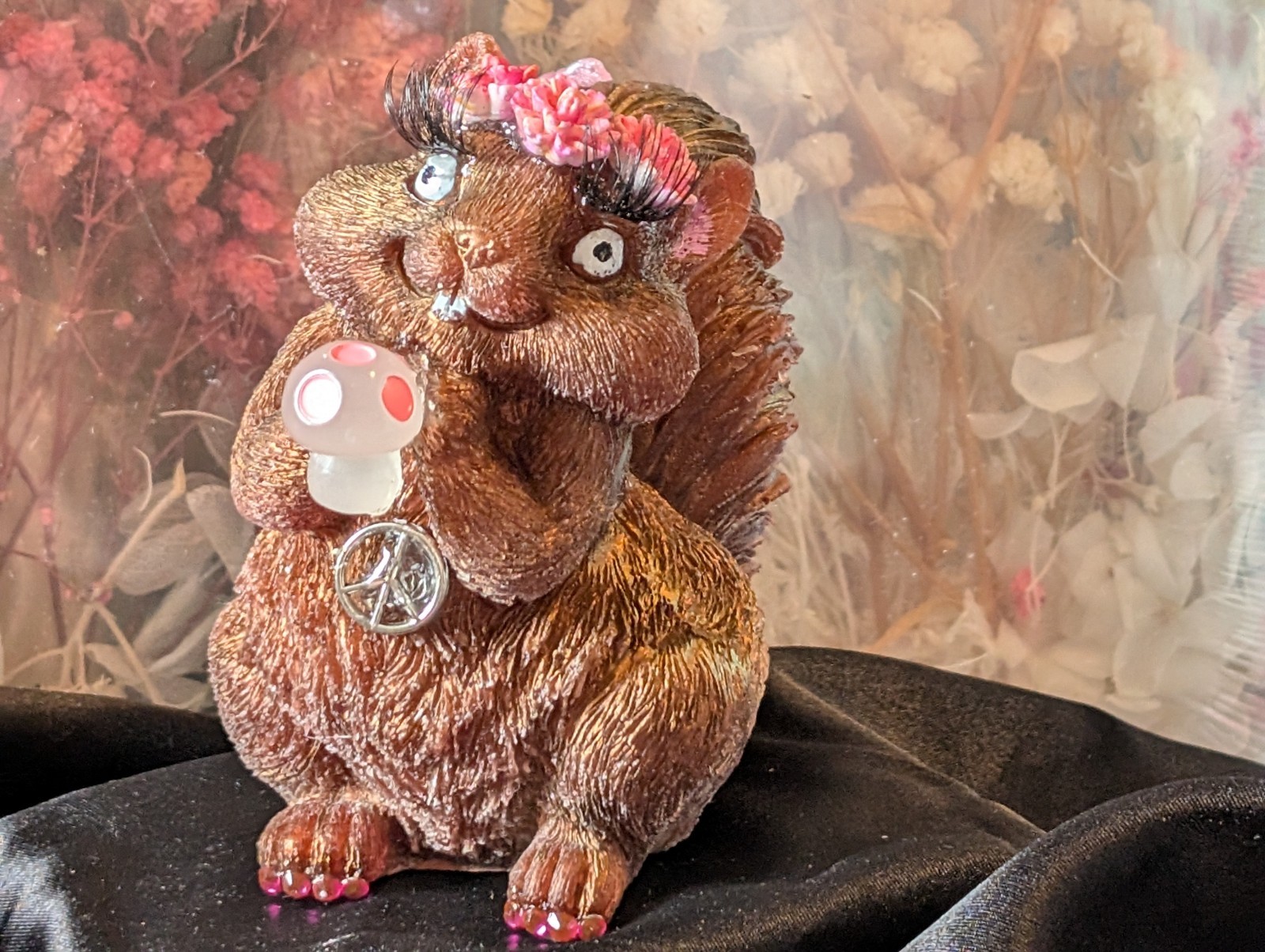 TRACIE HIPPY SQUIRREL
