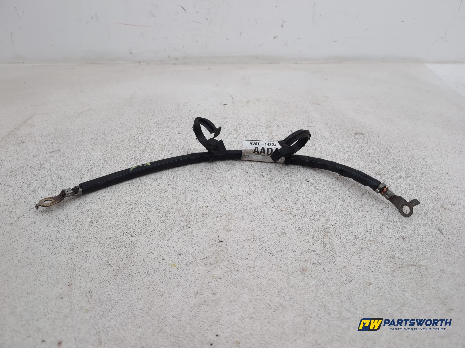 FORD KUGA TITANIUM X 4X4 TDCI POSITIVE EARTH CABLE BATTERY AV6T14324 2012-2019