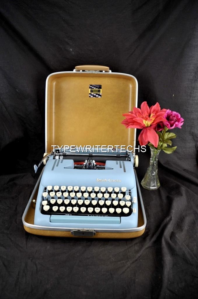 Professionally Restored 1959 SMITH Corona SILENT Super Blue Typewriter PICA