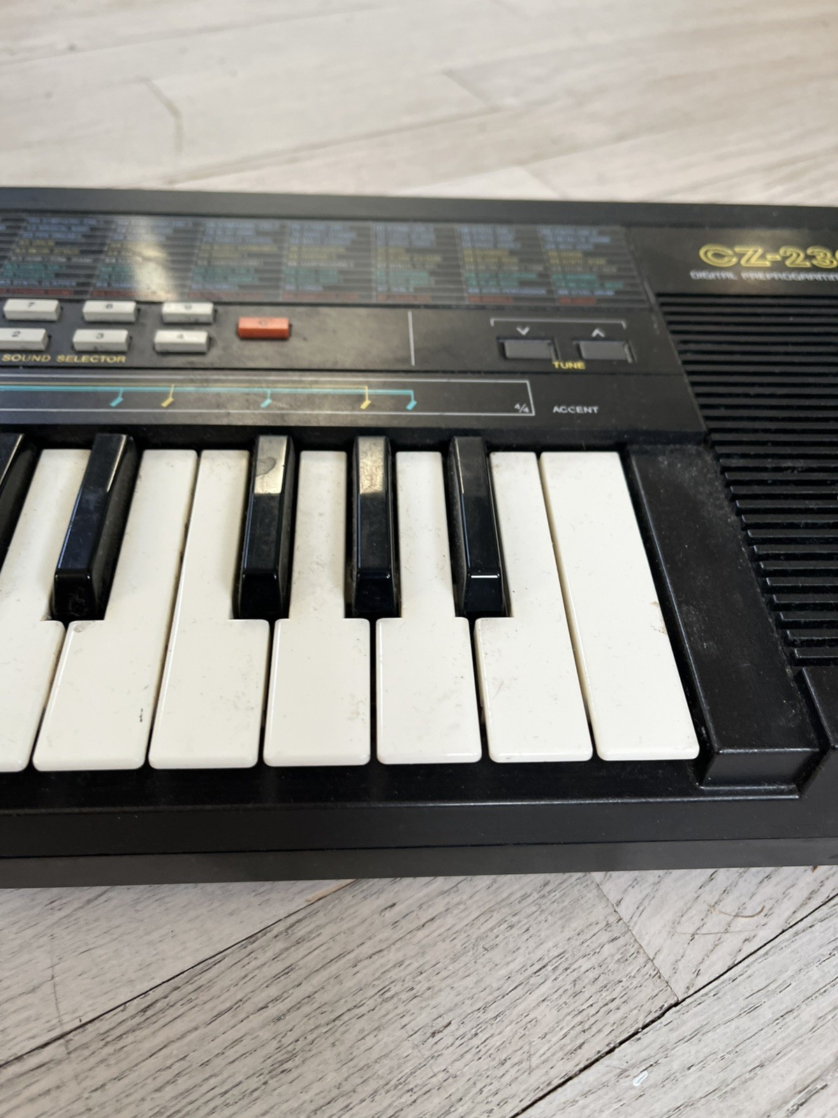 Casio CZ-230S Phase Distortion Synthesizer Keyboard READ