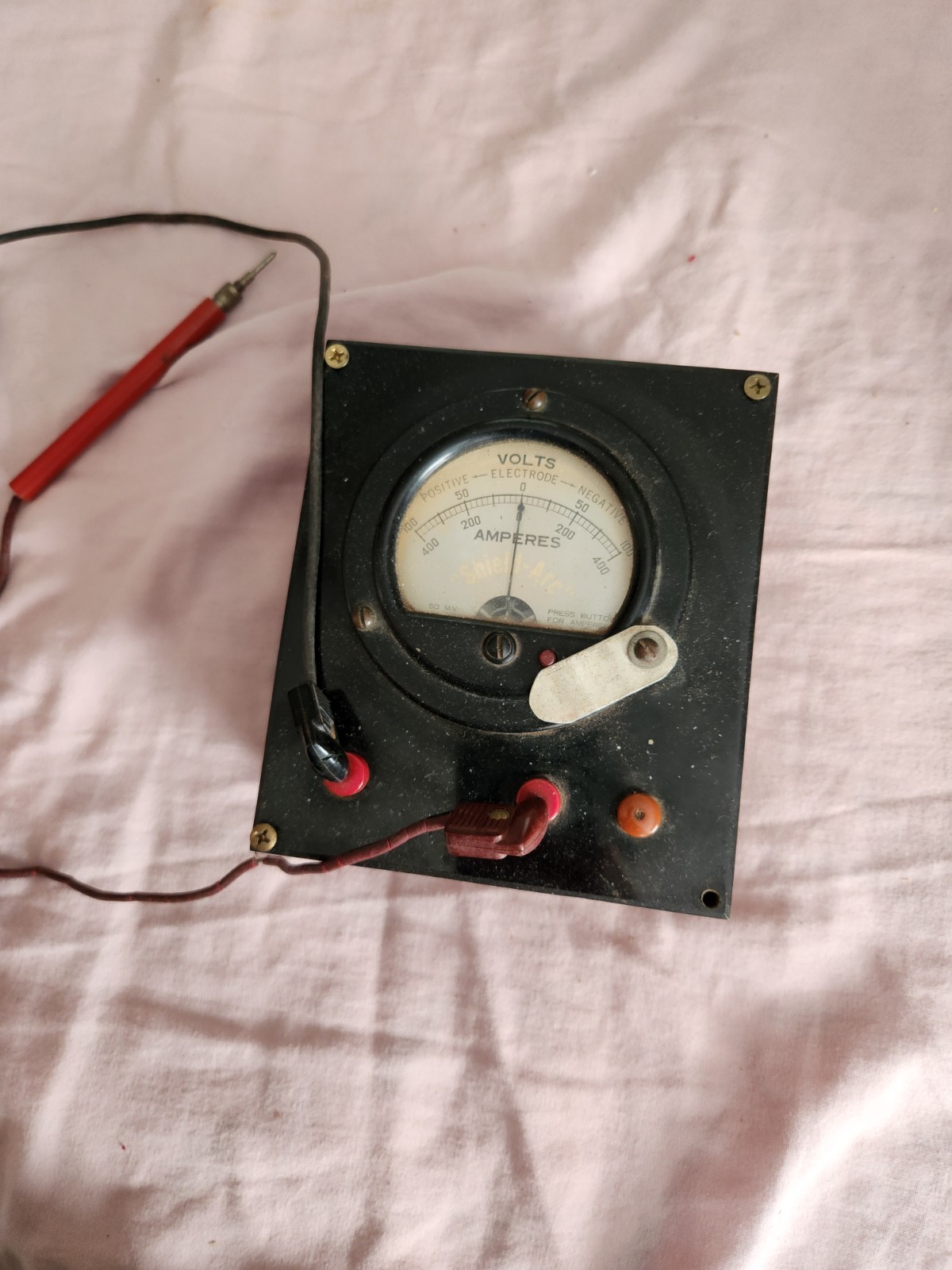 Vtg Shield Arc Voltage Gauge Panel Meter Made In USA