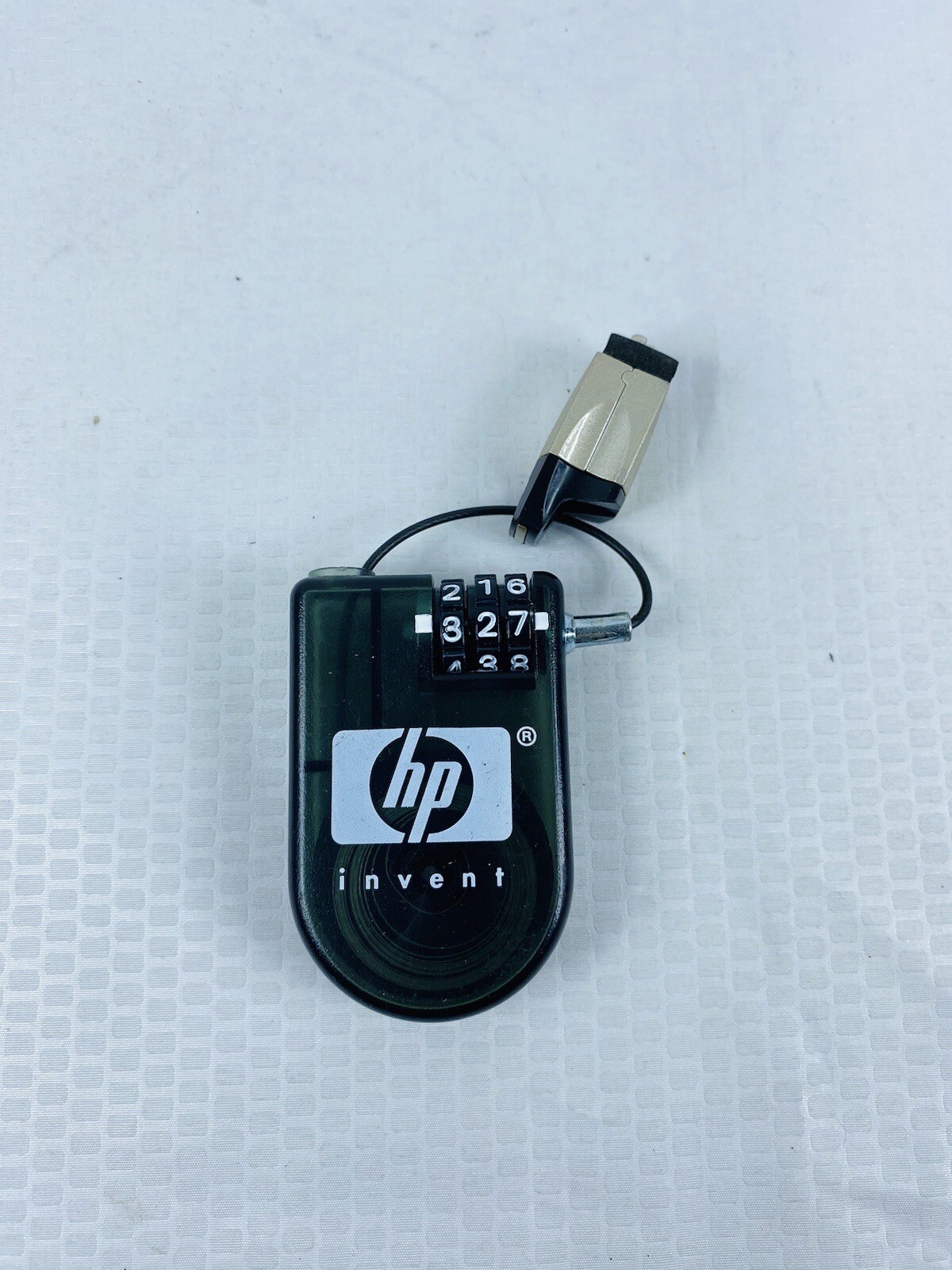 HP INVENT Laptop Cable Lock 3-digit Dial Combination With Retractable Cable 327