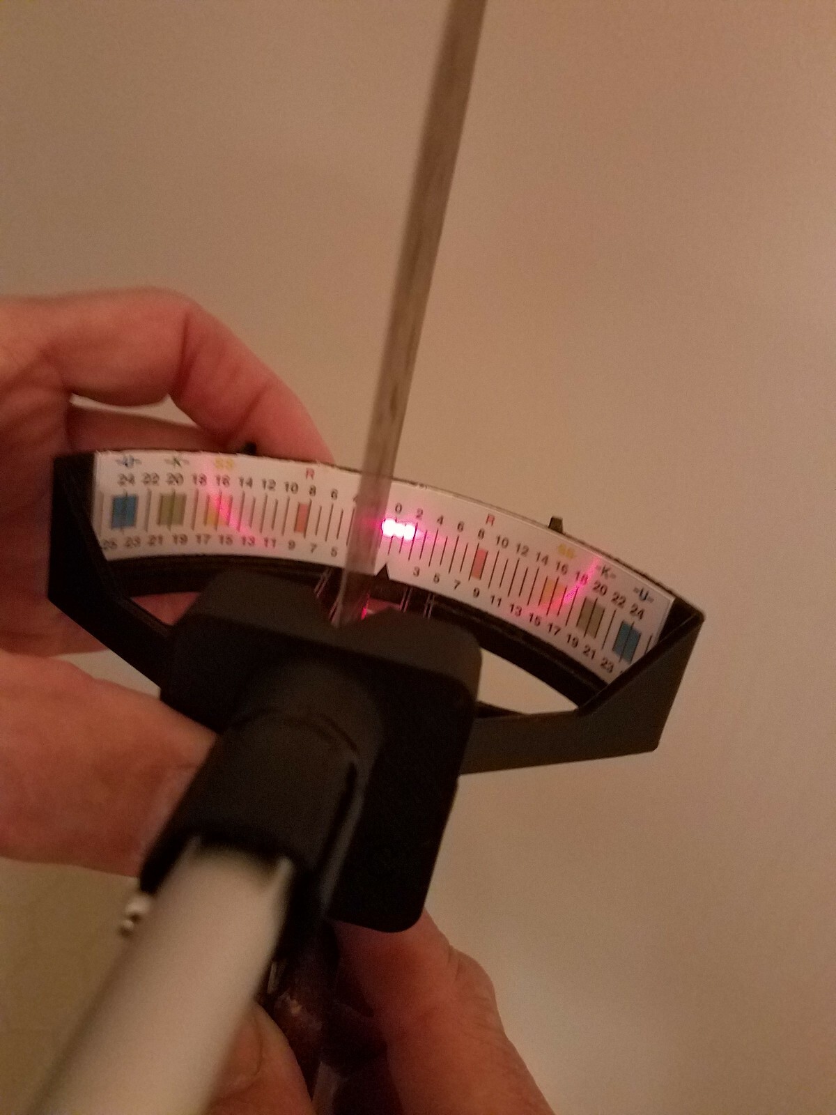 Laser Knife Edge Reader- Knowing Your Angles With Leonards Way Knife Goniometer
