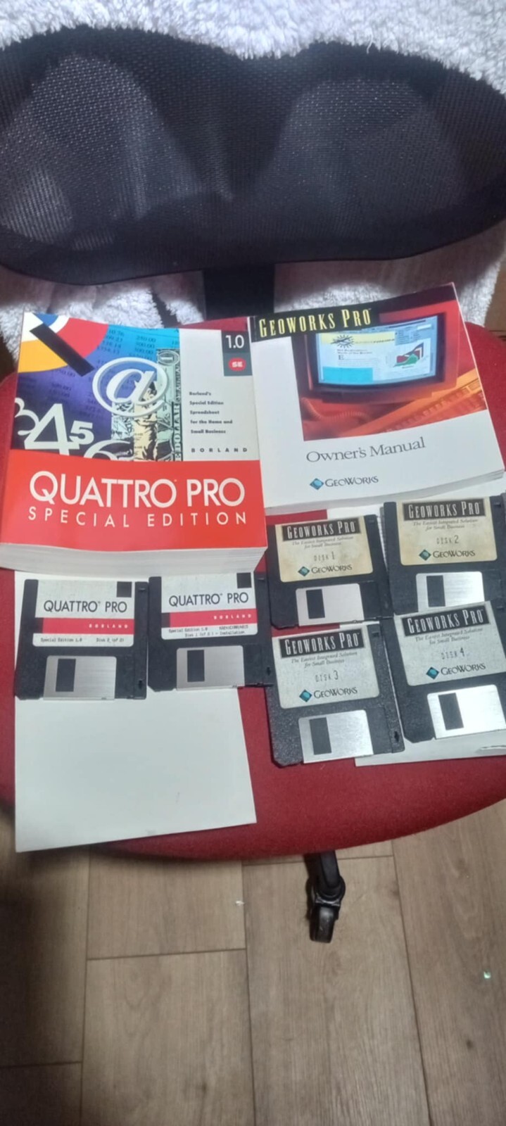 GeoWorks Pro (1990) for IBM PC with Quattro Pro Complete 1.44 diskette DOS Win