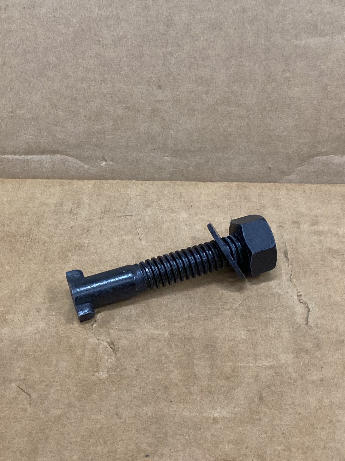 Bolt head Tee/FMTV/LMTV 5306-01-479-1492