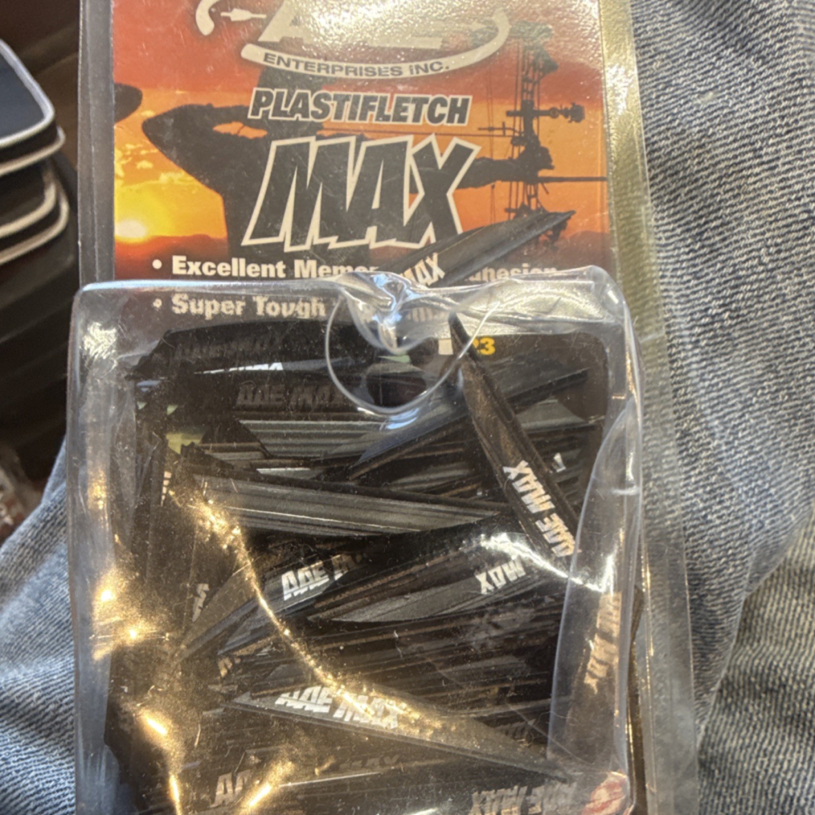 AAE Plastifletch Max - Black Plastic Vanes 2 in 100 Pack PMA20BK100