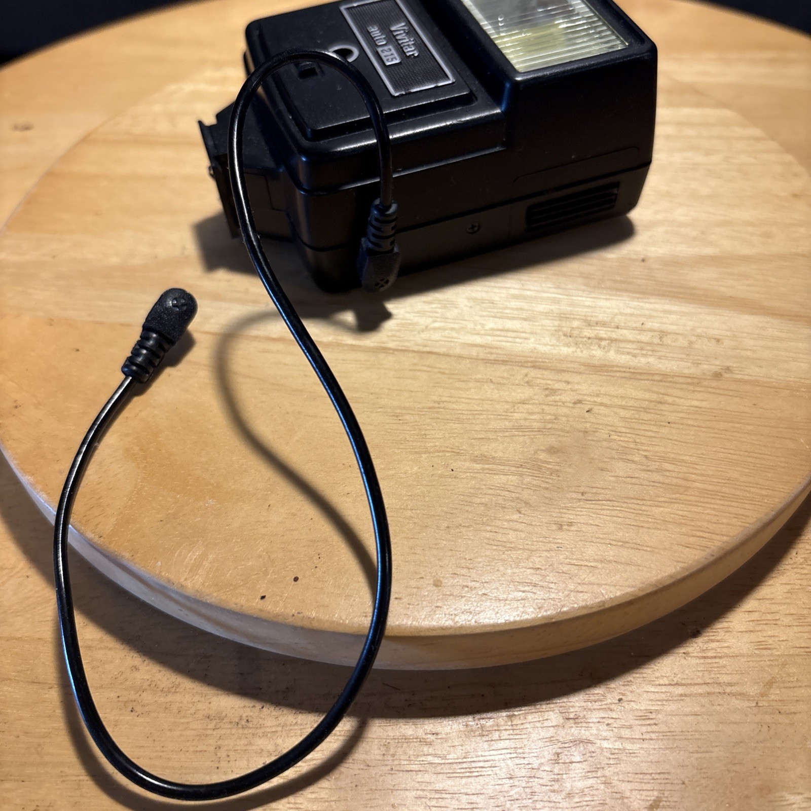 VIVITAR Auto 215 Shoe Mount Flash UNTESTED
