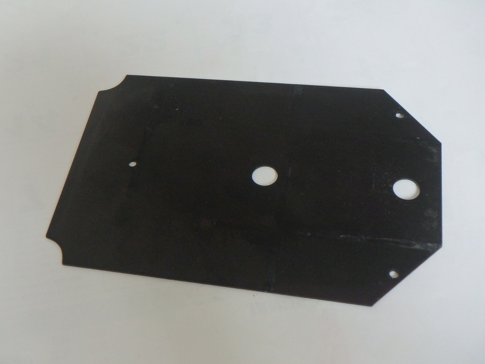 Microscope part - black metal plate 14.5cm x 10cm