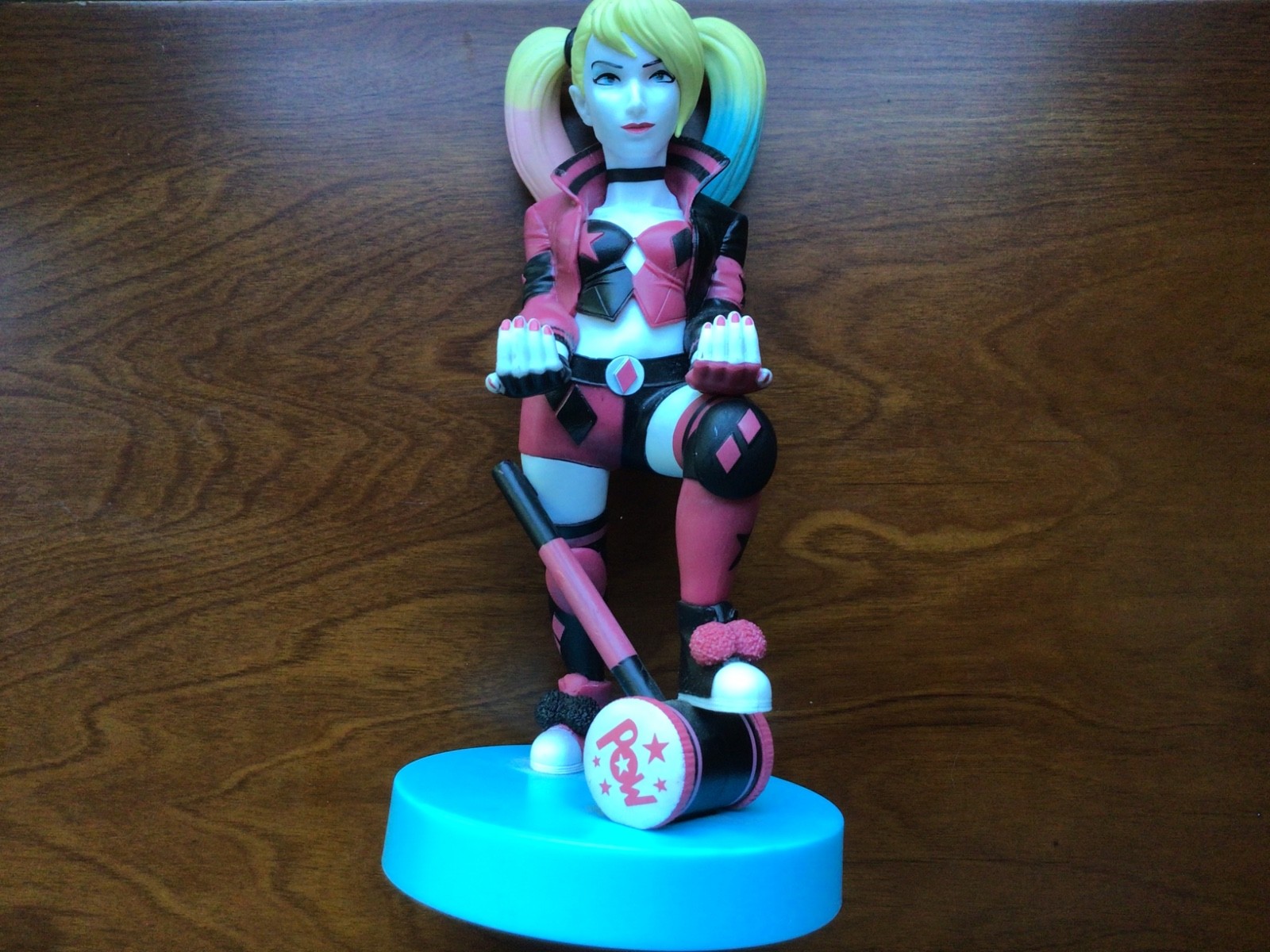 Cable Guys Harley Quinn Controller Phone holder Red Black DC Comics