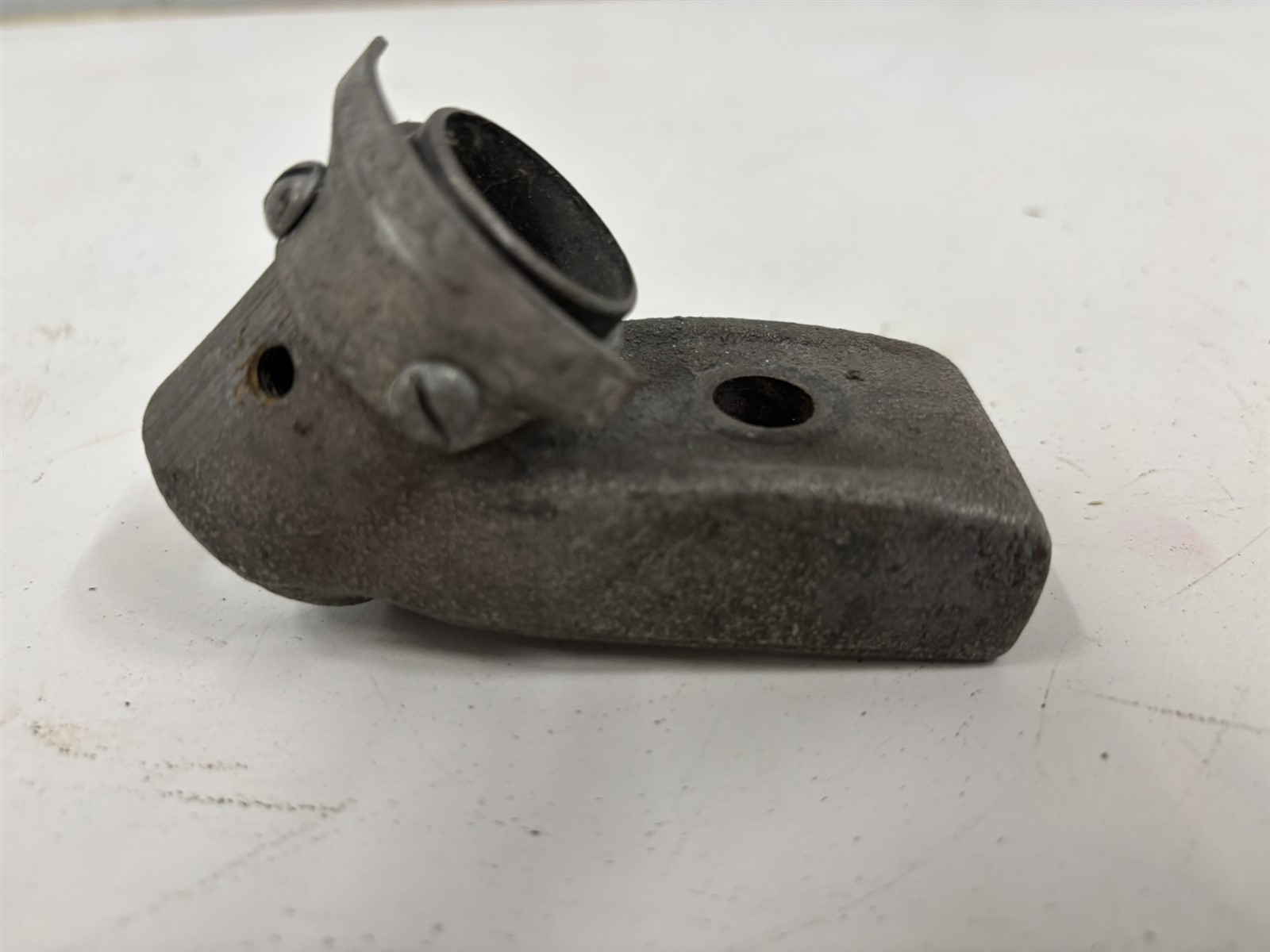 Luscombe Model 8 Maule Tail Wheel Mount Bracket
