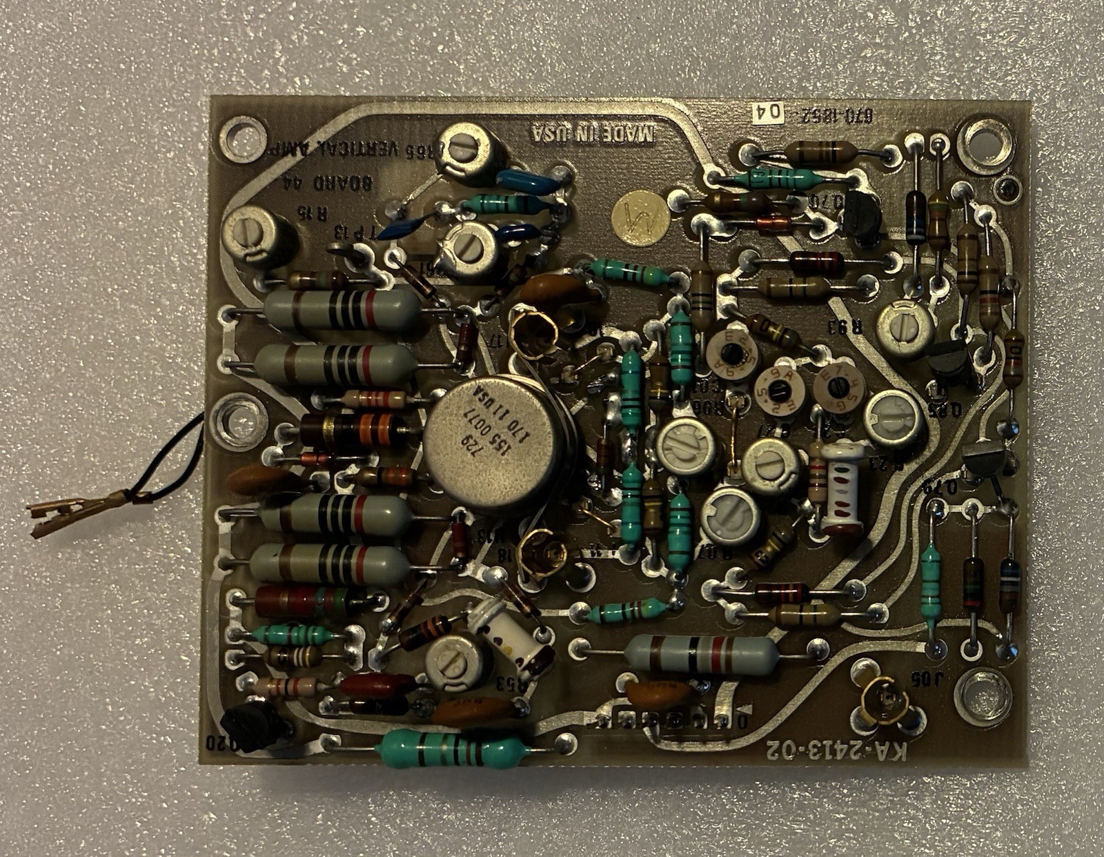 Tektronix 7704A Vertical Output Board