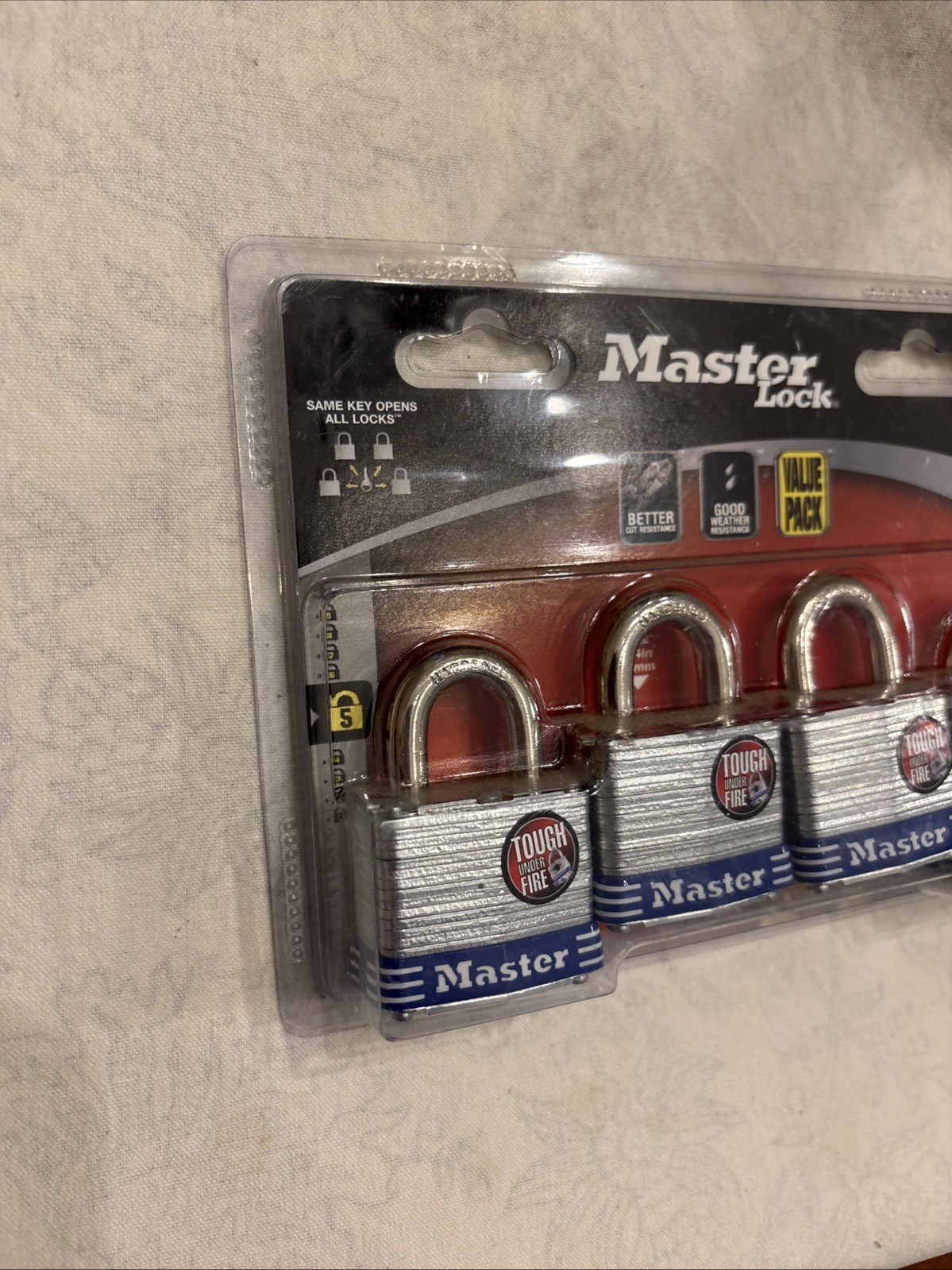 4 Pack Master Lock 3008D Laminated Steel Padlock 1-1/2 NEW