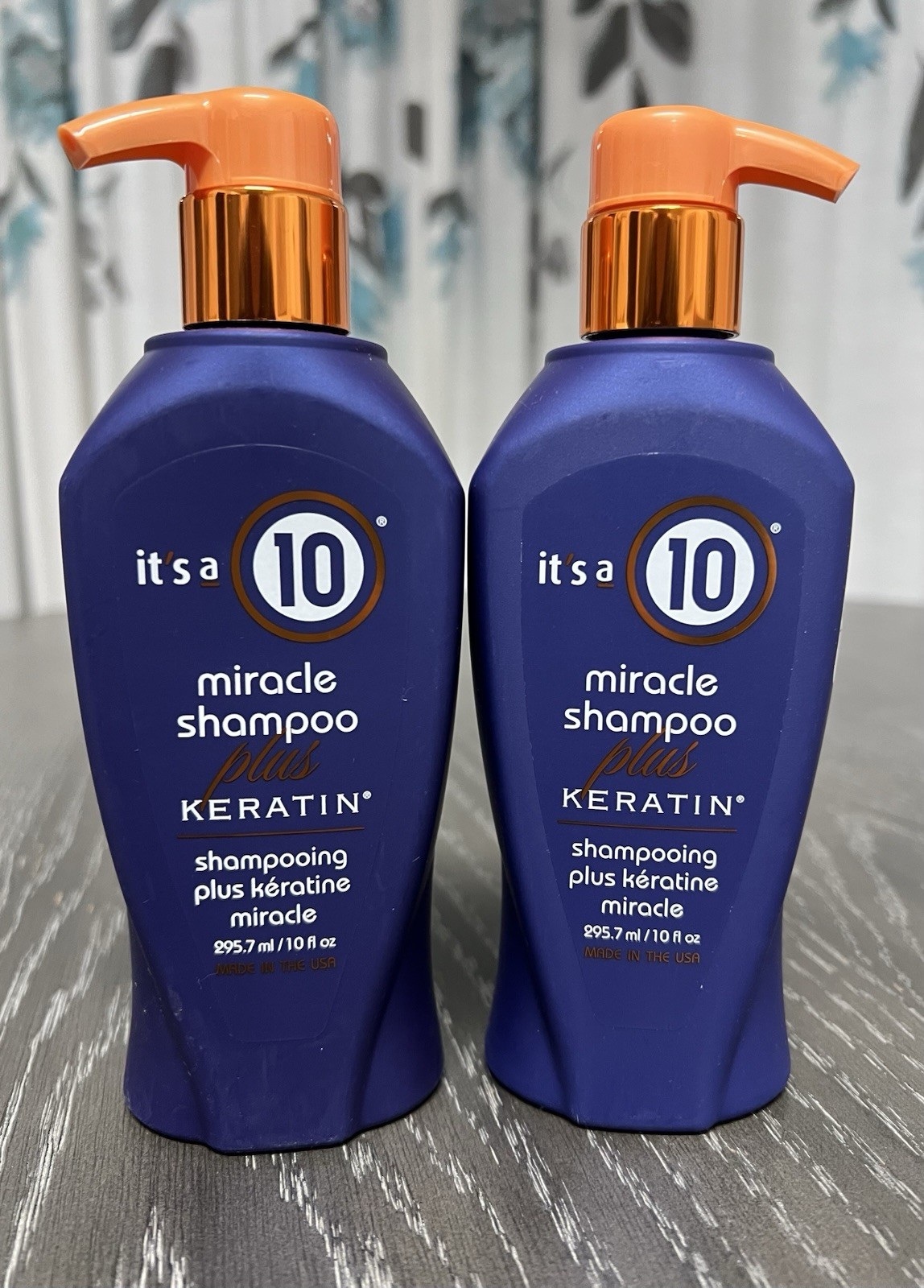 It's a 10 Miracle Shampoo Plus Keratin - 10 fl oz 295.7 ml - Set of 2 - New
