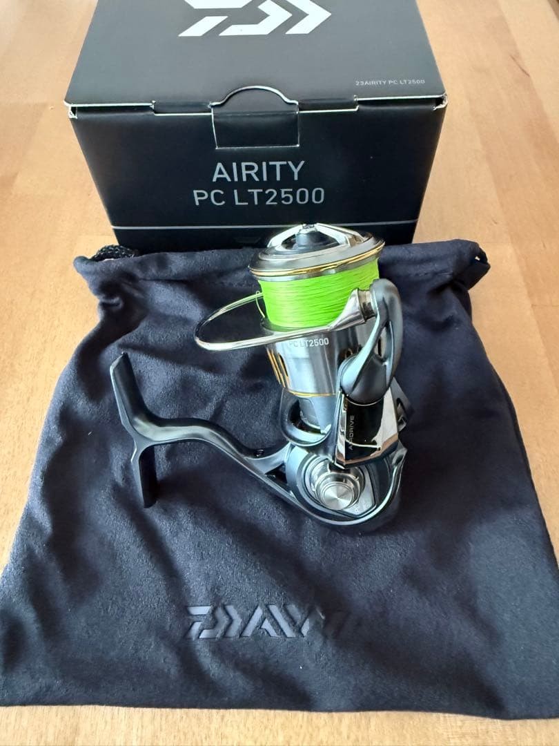 DAIWA AIRITY PC LT2500 Spinning Reel Made in Japan Used JDM Japan