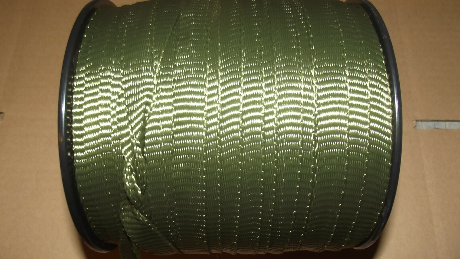 5/8" x 500' 1800# tensile polyester pull tape, mule tape, webbing, Green, USA