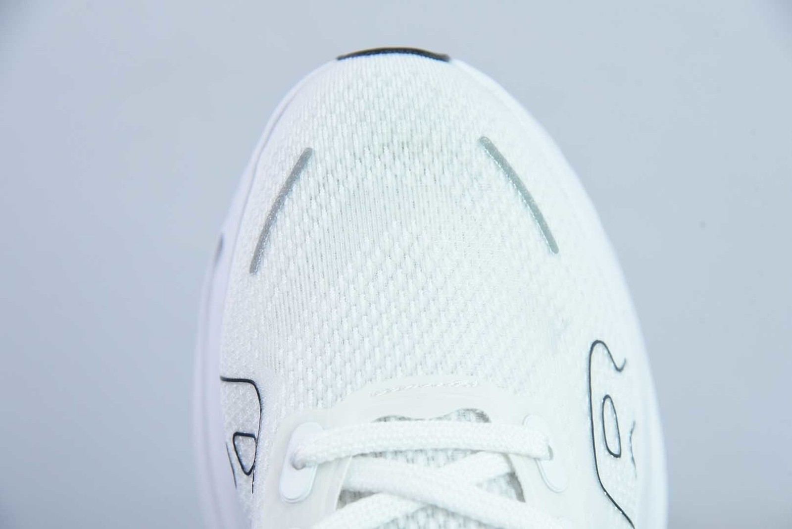 FN8453-024 Nike Air Zoom Pegasus Premium White Black