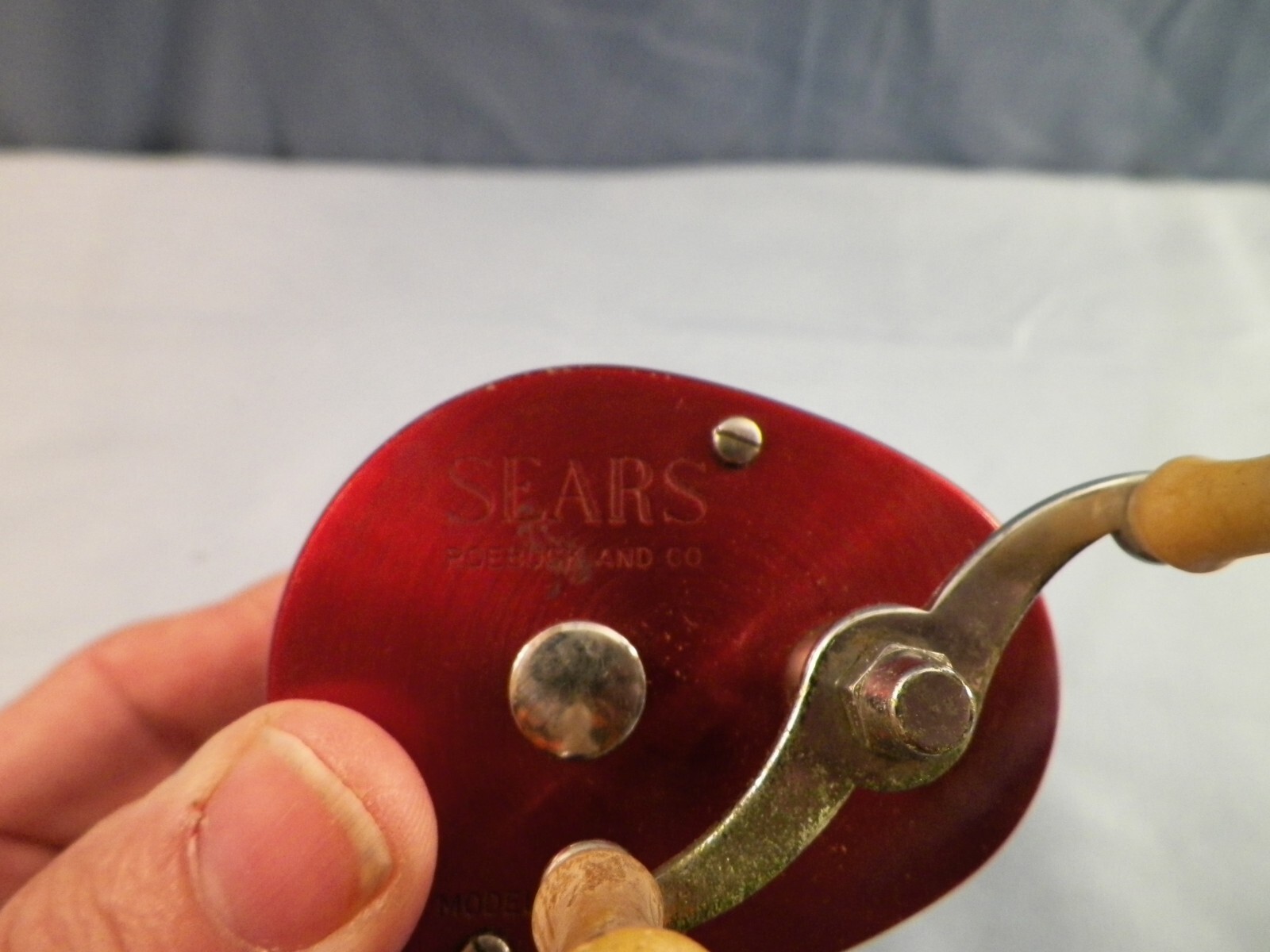 Vintage Sears Roebuck and Co. Model 535-311320 Fishing Reel