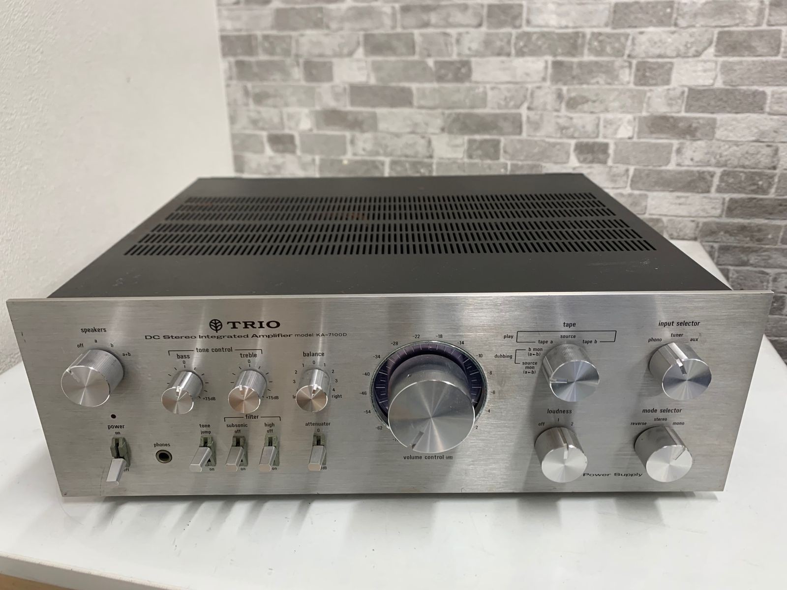 TRIO KA-7100D Integrated Amplifier Vintage 1970s Showa Retro Audio Gear Japan