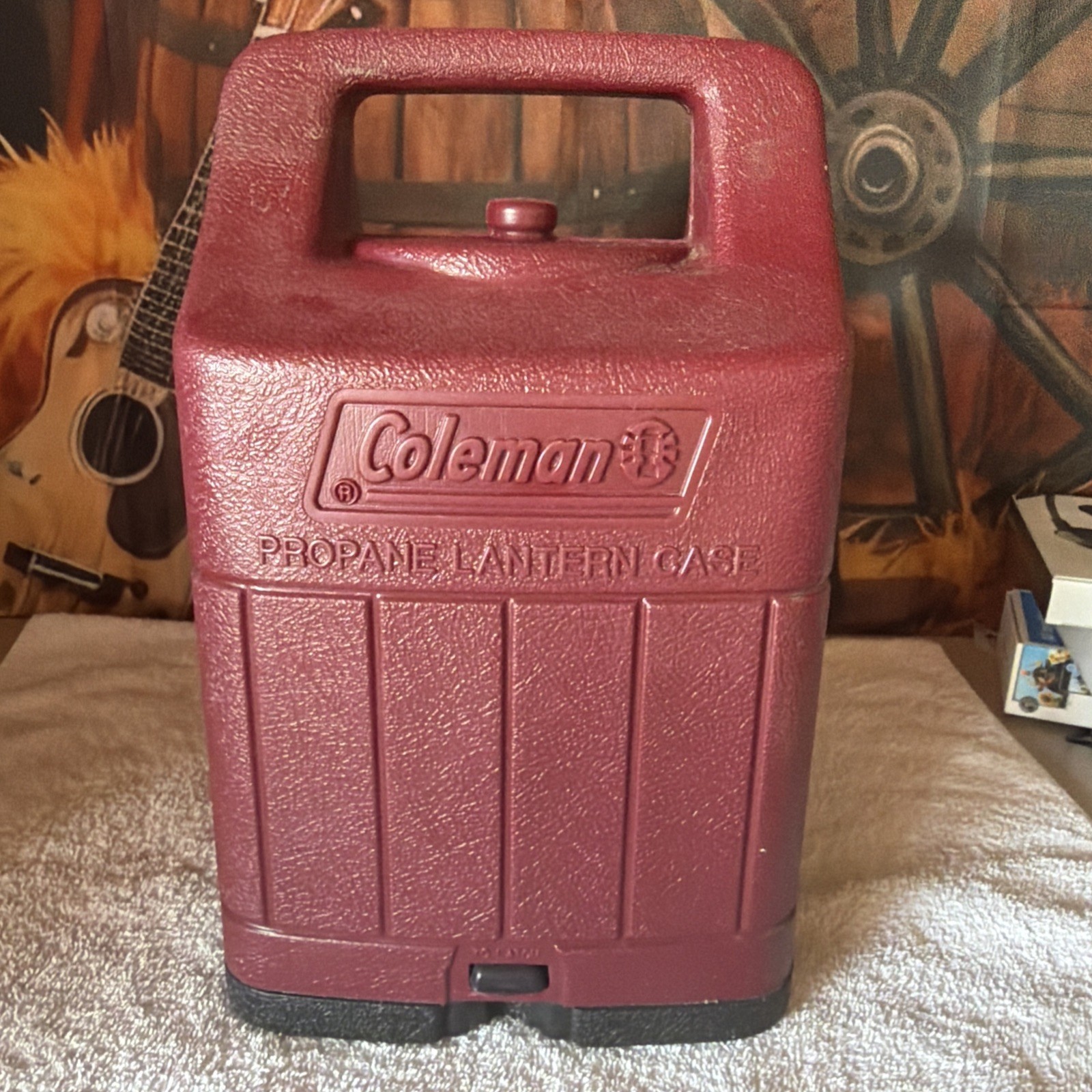 Coleman Vintage Propane Lantern with Hard Carry Case