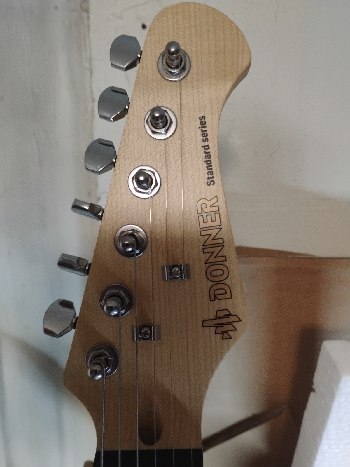 Donner TL W/ Upgrades