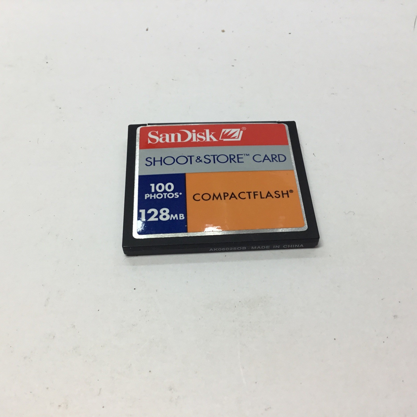 Sandisk 128MB Compact Flash 100 Photos.