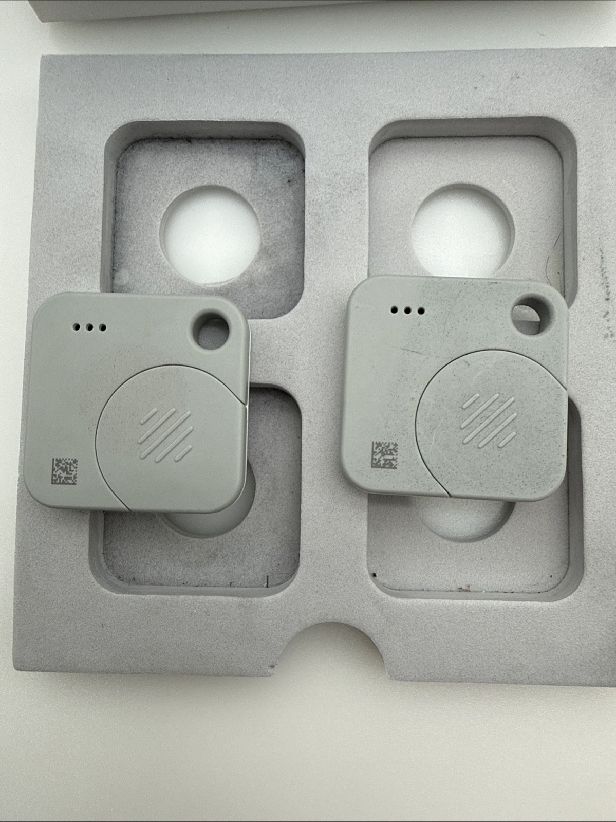 New Old Stock Tile Mate 2-Pack Bluetooth Tracker Need Batteries Model T5001