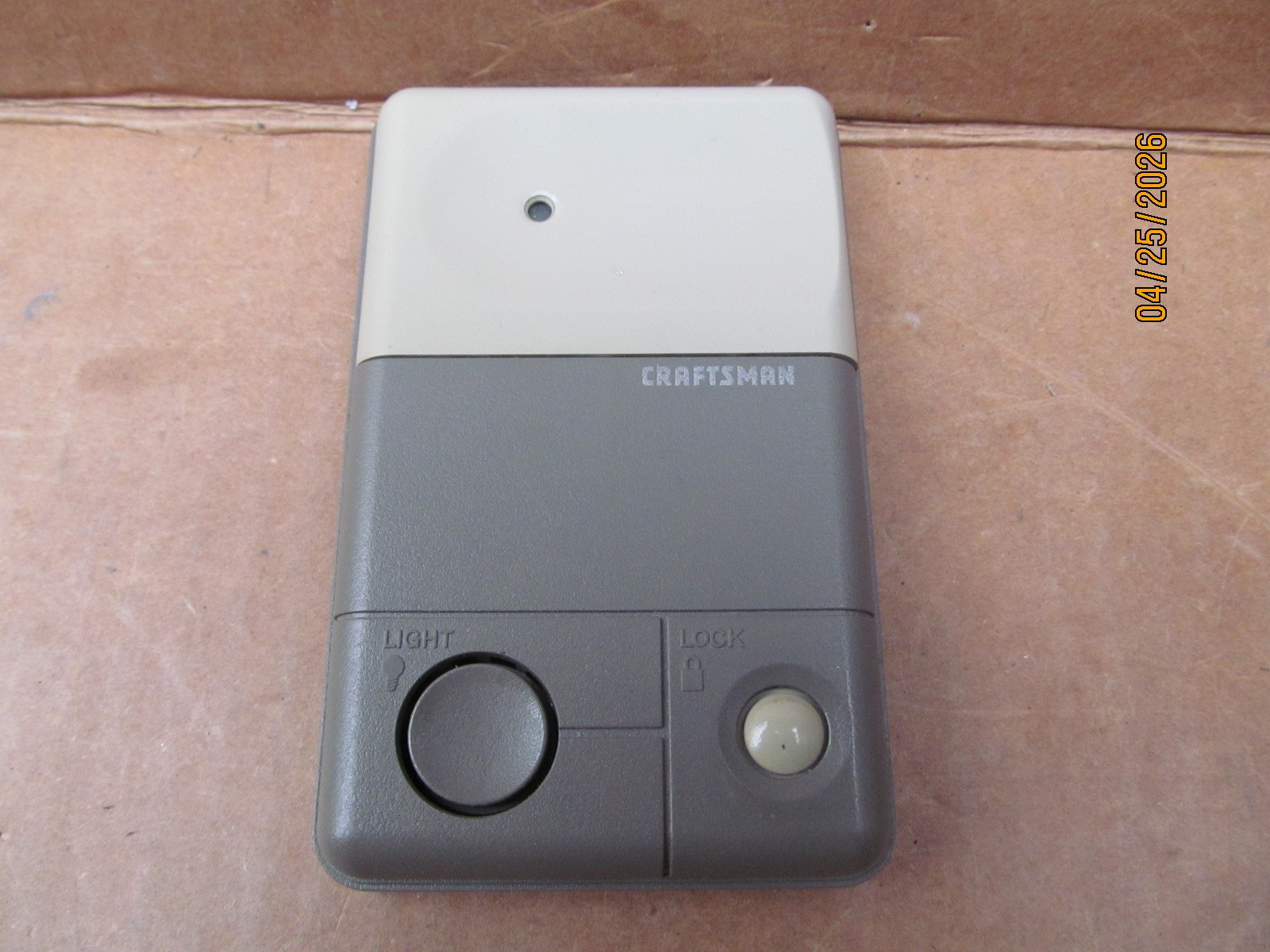 Craftsman Wall switch for Chain Drive Garage opener 139.53985DM