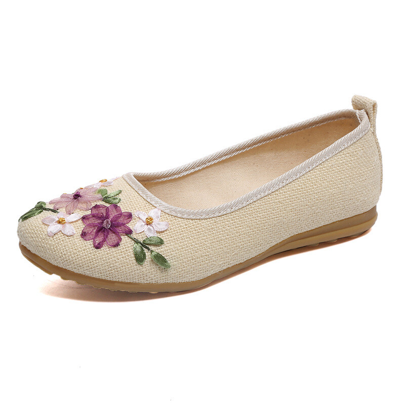 Chinese Embroidered Flats Shoes Women Size 4.5-10 Slip-On Traditional Floral New