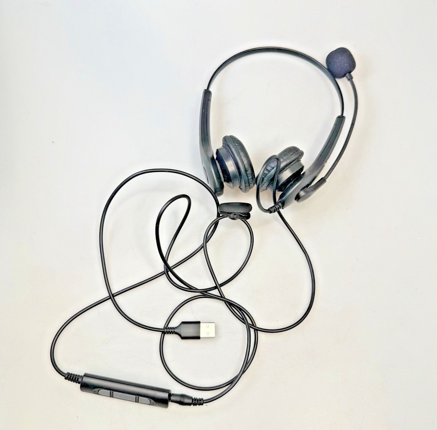 Earbay Black USB Wired Microphone Headset PC Laptop Desktop Tested EUC