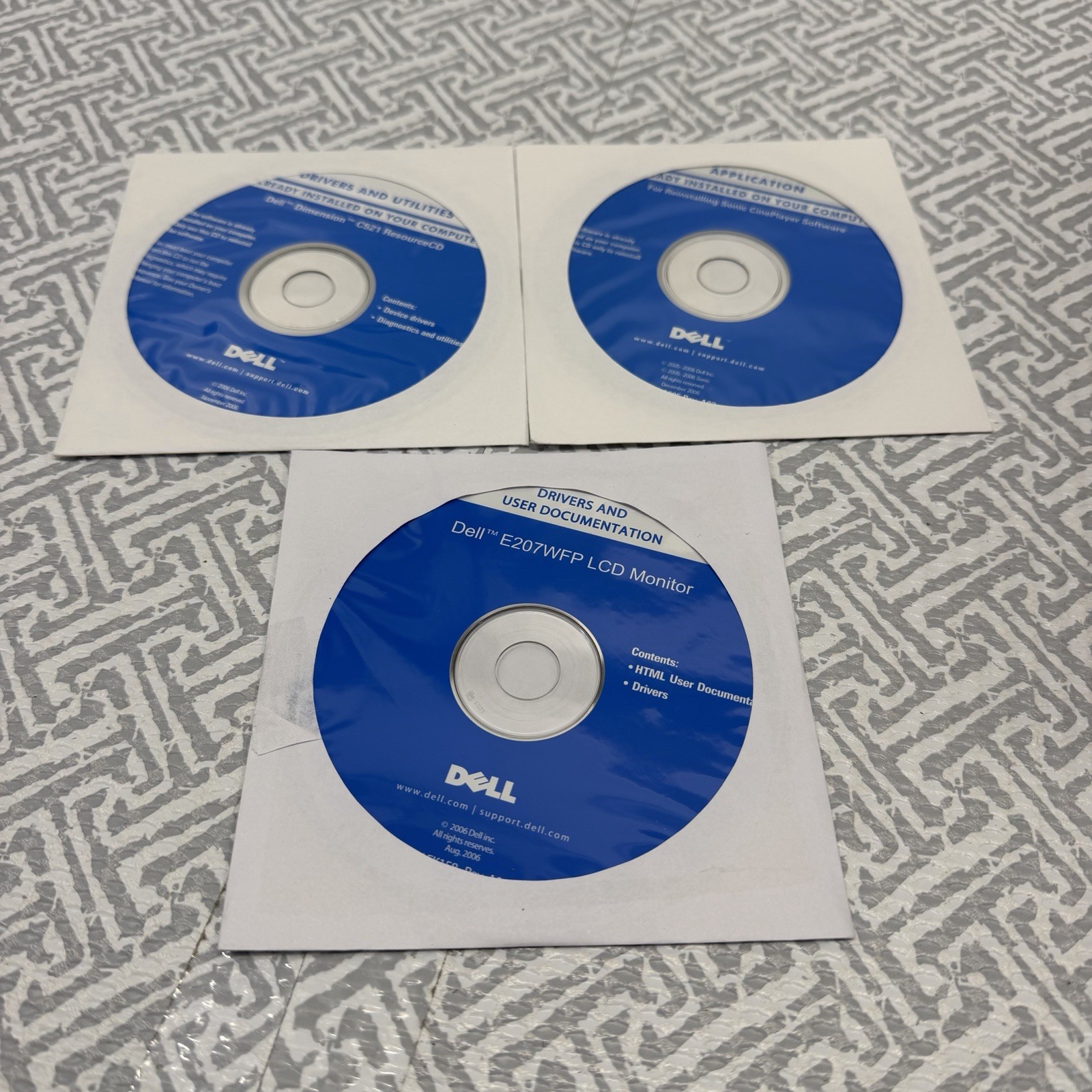 Vintage Dell Software Disc Lot - ResourceCD, Monitor Drivers, Application Disc