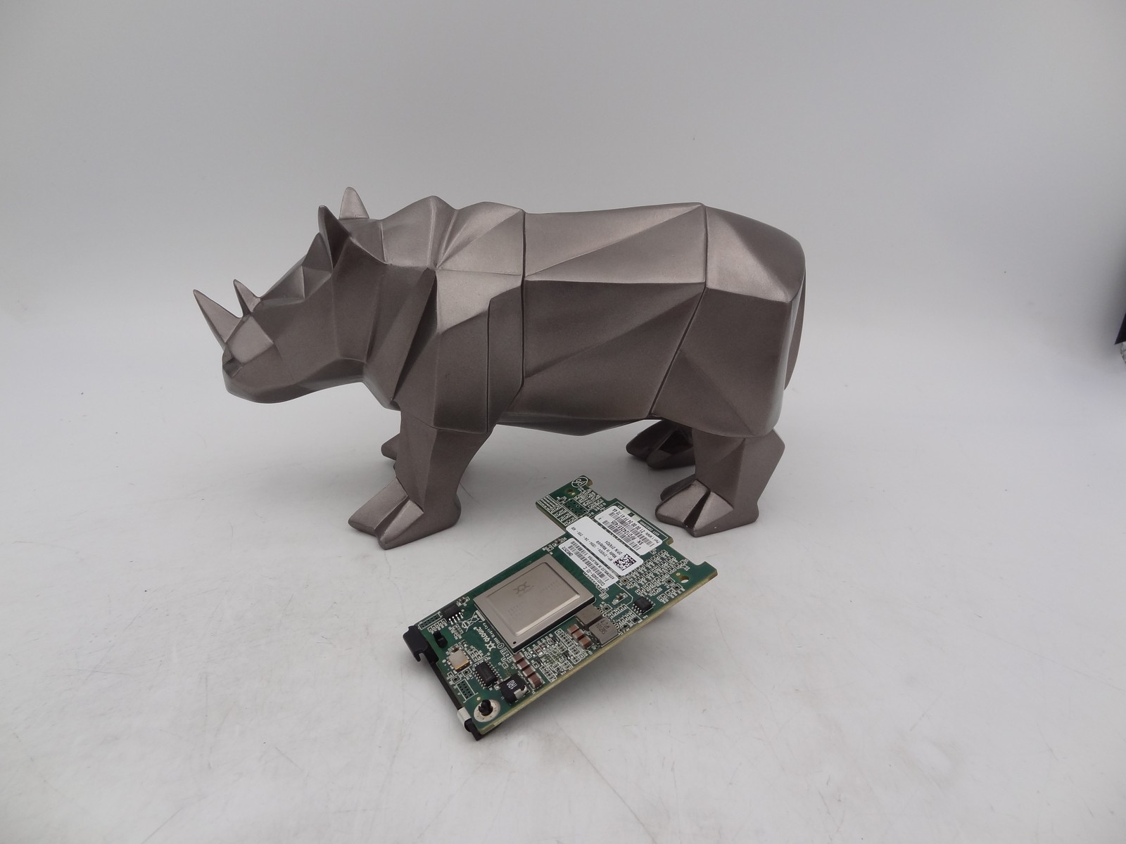 Dell YKR24 QME2572 8Gbps Mezz Card
