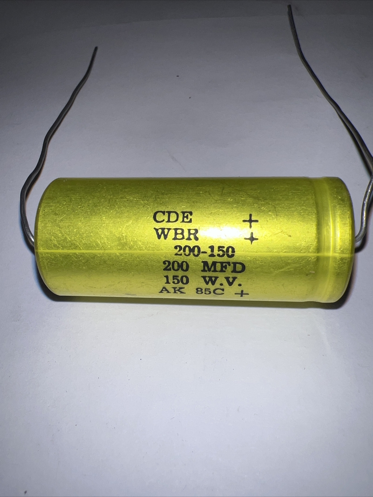 Electrolytic Capacitor 150 VDC 200 MFD 85°C ￼￼Axial Cornell CDE WBR .