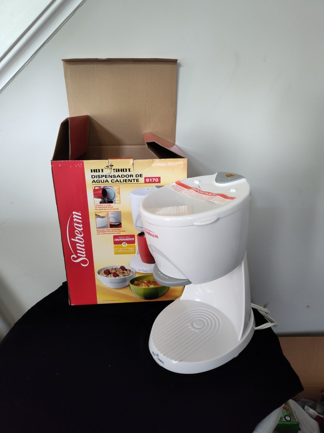 Tested Sunbeam Hot Shot Hotshot Water Dispenser White Model 6170 Box Manual EUC
