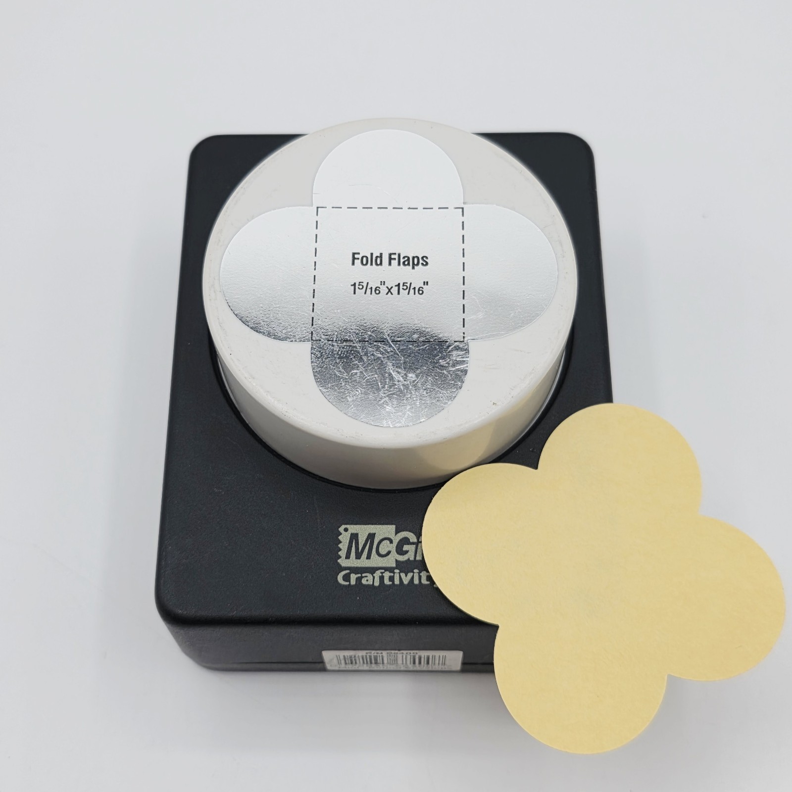 McGill Craftivity Mini Round Envelope Paper Punch 1 5/16" x 1 5/16" 68400 Cutter