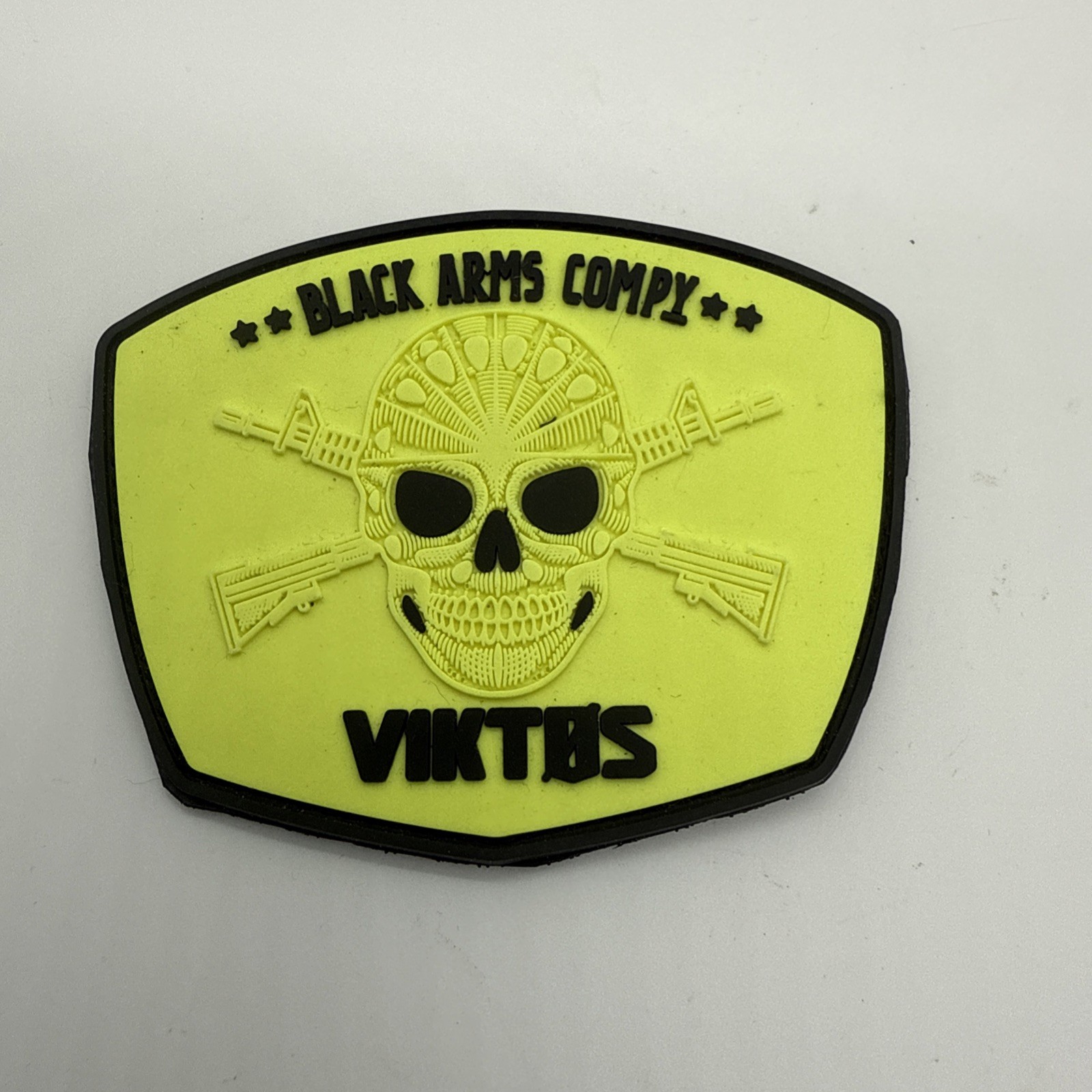 Viktos Moralpha Patch Black Arms Glow