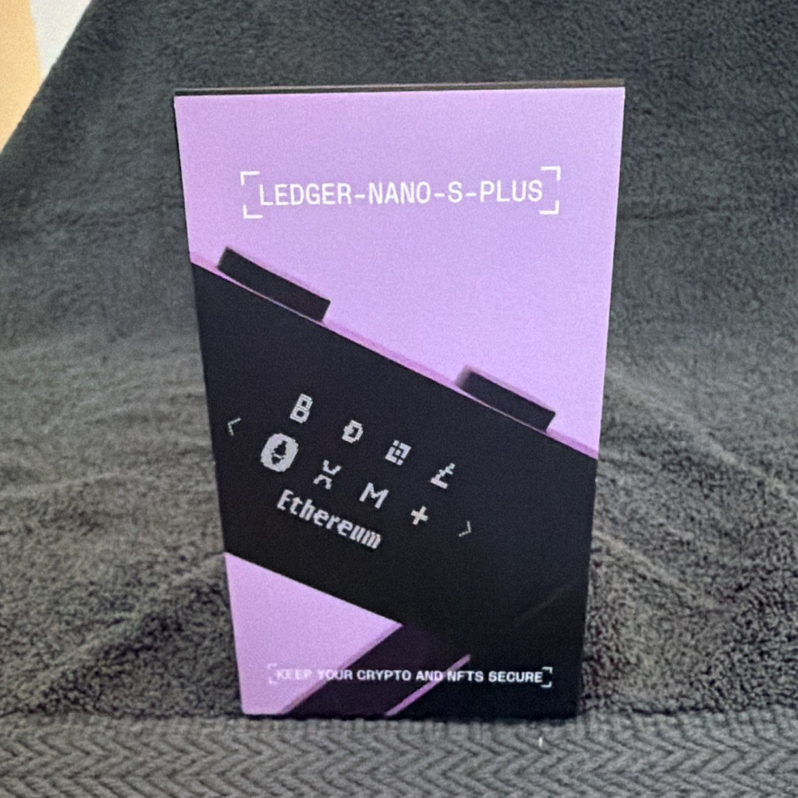 Ledger Nano S Plus USB Crypto Hardware Wallet w/ Box & Recovery Sheets Ethereum