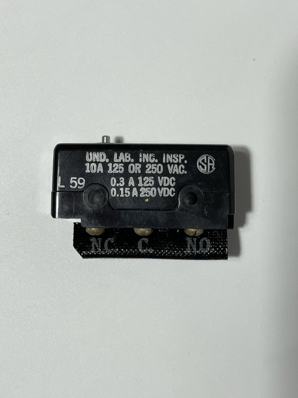 Microswitch MS25008-1 (DT-2R-A7) Landing Gear Limit Switch with Connector
