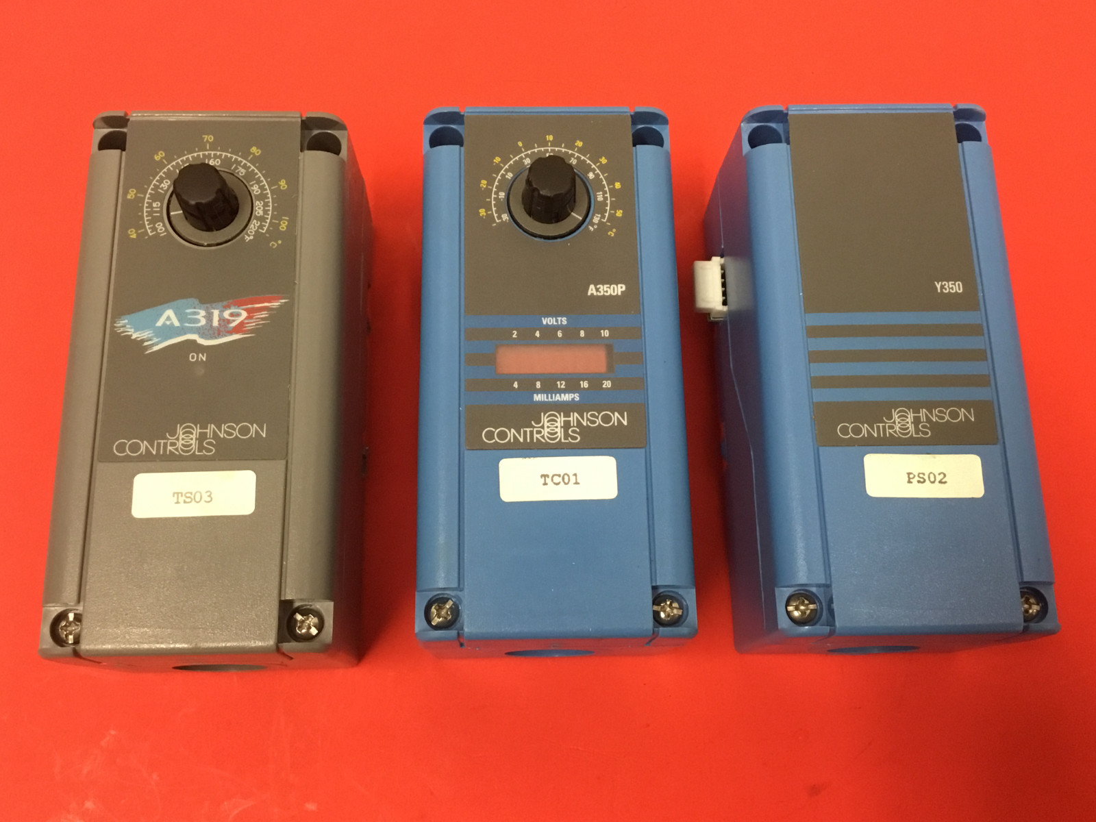 Mixed Lot of (3) - Johnson Controls A319 - A350P & Y350 - Temperature Controller