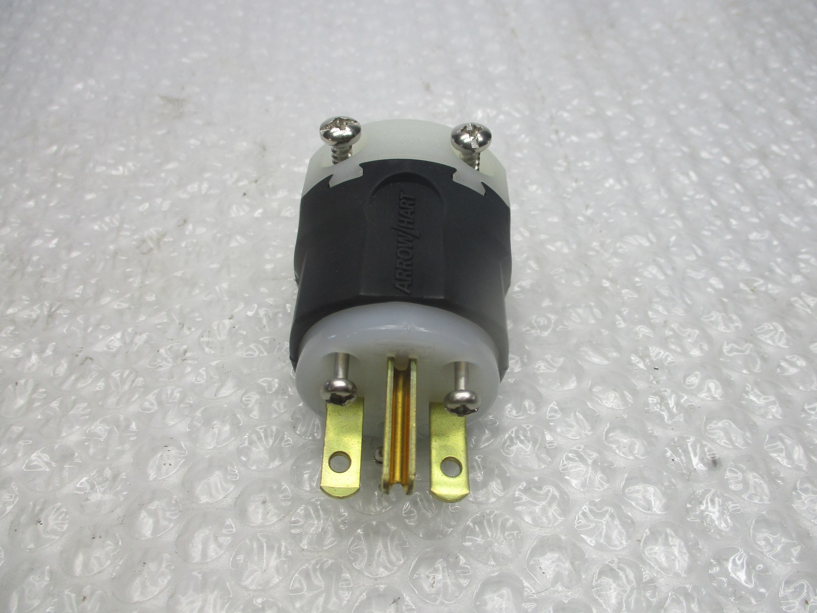 ARROW HART AH5666 PLUG NSMP.